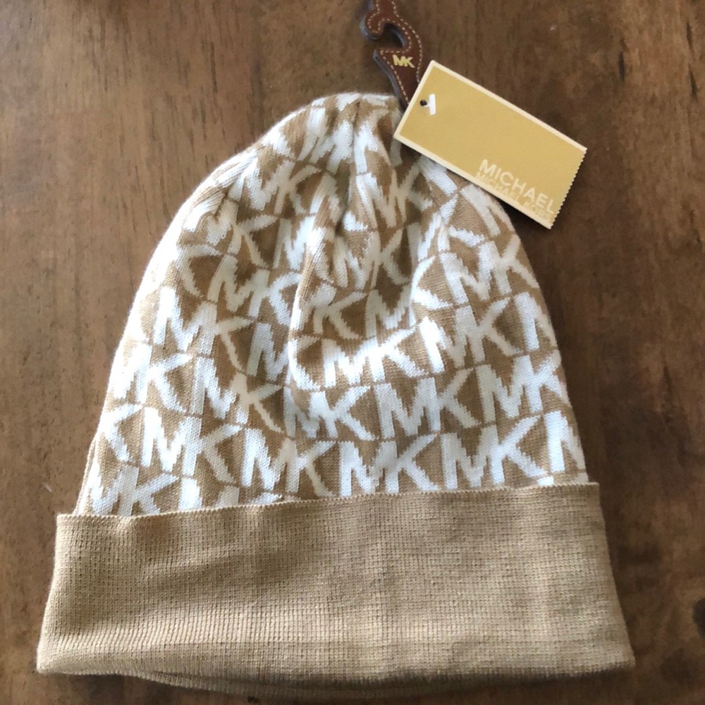 Michael Kors logo beanie NWT
